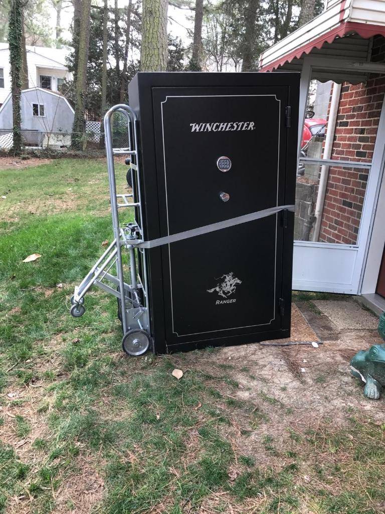 Moving Gun Safes in Richmond area